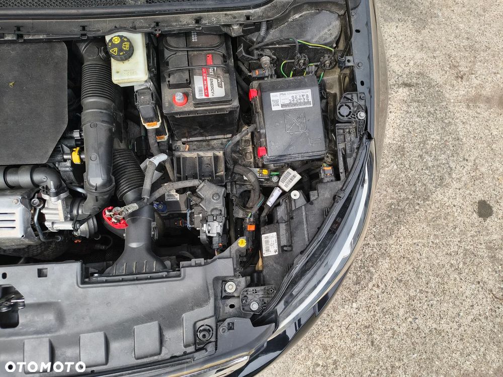 Peugeot 308 - 13