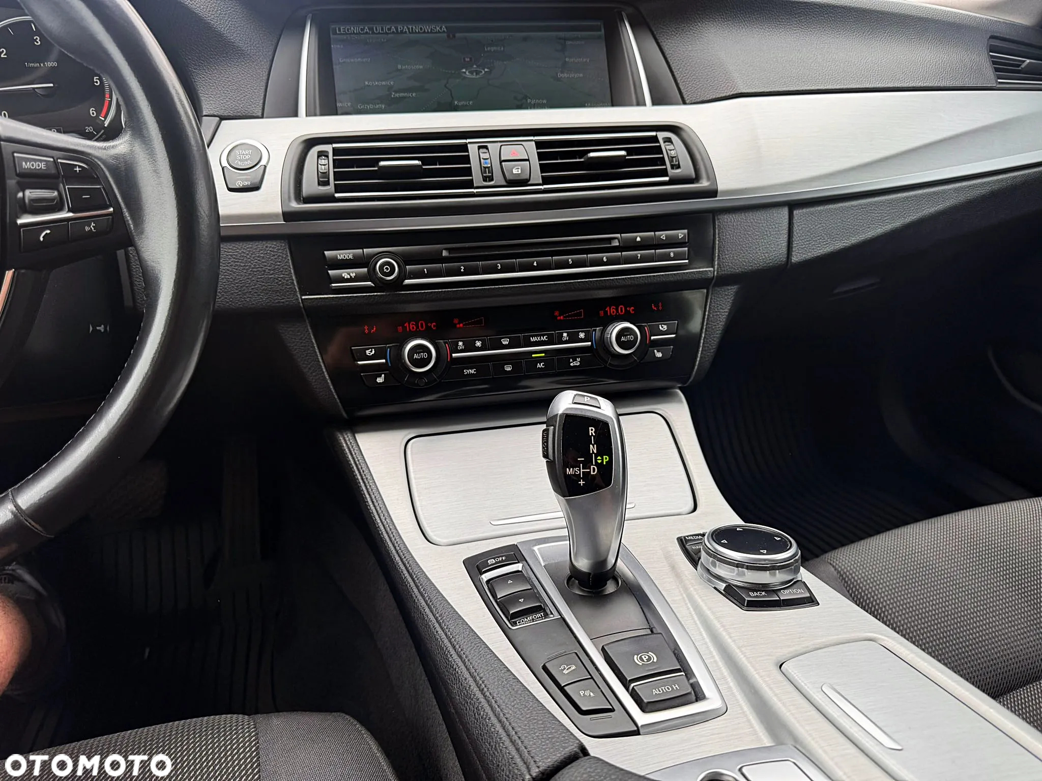 BMW Seria 5 520d xDrive Modern Line - 15