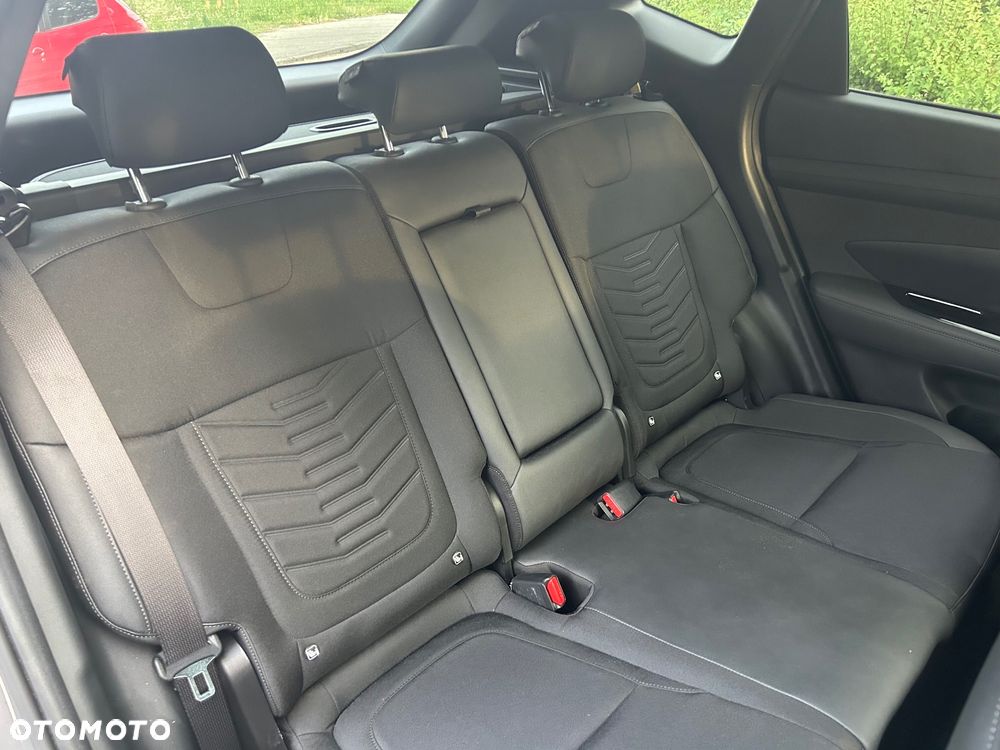 Lexus UX 300h Prestige - 17