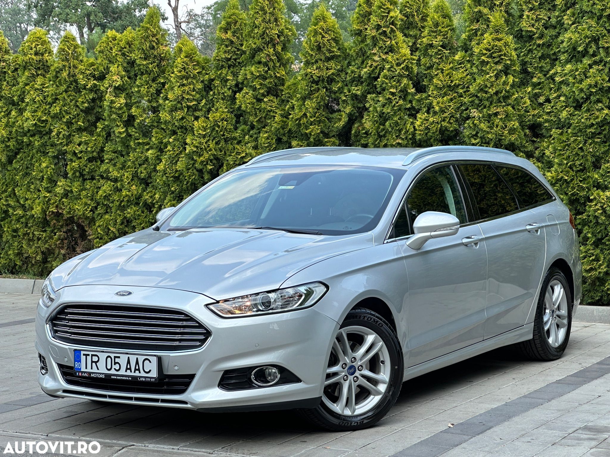 Ford Mondeo - 1