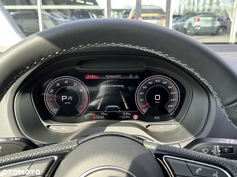 Audi Q2 - 24