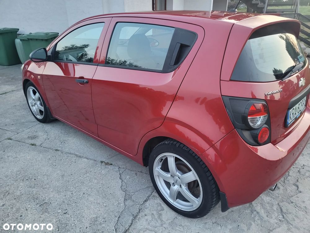 Chevrolet Aveo 1.2 LS - 16