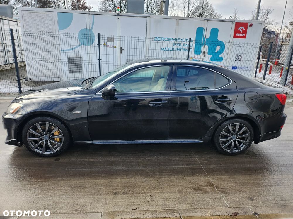 Lexus IS 250 Prestige - 4