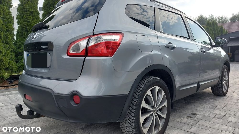 Nissan Qashqai+2 - 4