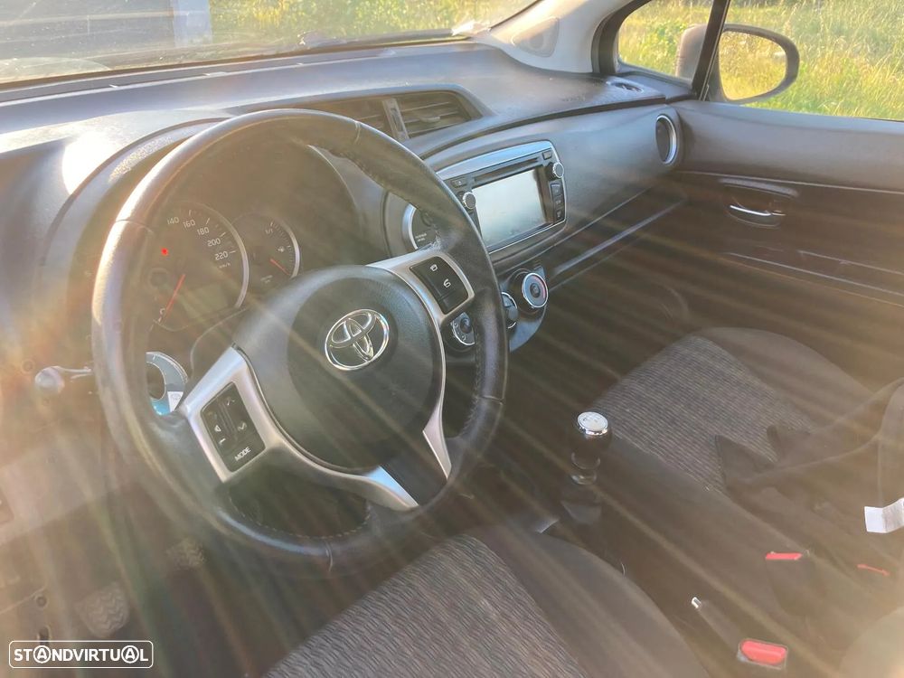 Toyota Yaris 1.4 D-4D Trend - 9