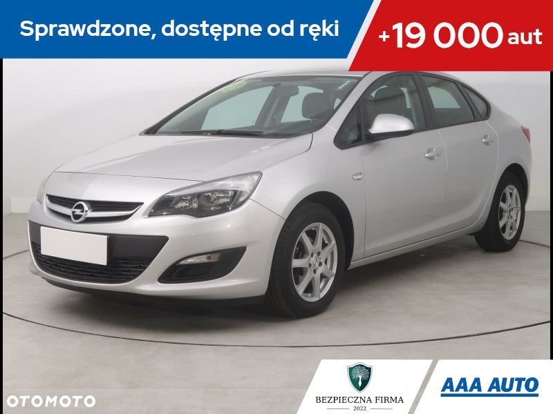 Opel Astra - 1