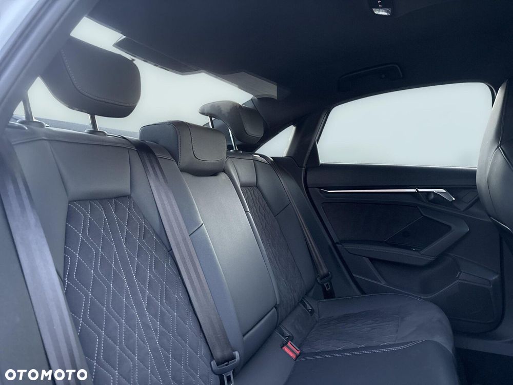 Audi S3 Limousine TFSI Quattro S tronic - 32