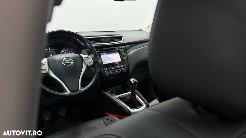 Nissan Qashqai 1.5 DCI TEKNA - 24