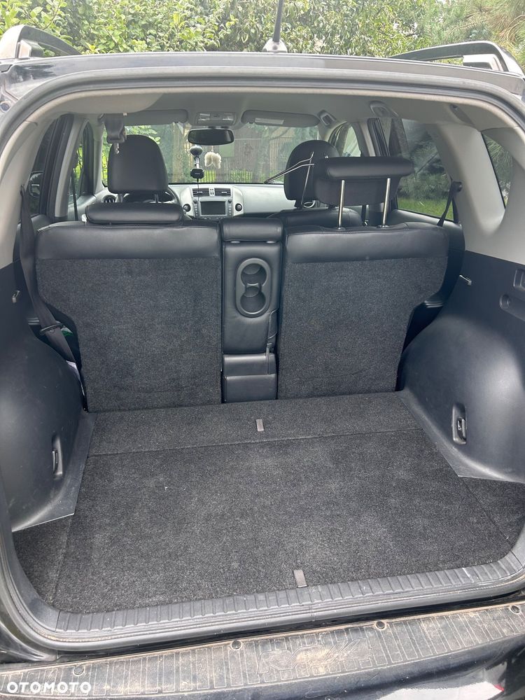 Toyota RAV4 2.2 D-CAT X Platinium NAVI - 12