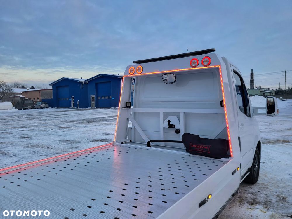 Mercedes-Benz Sprinter 317 Autolaweta najazd alu Hak 3500kg - 37