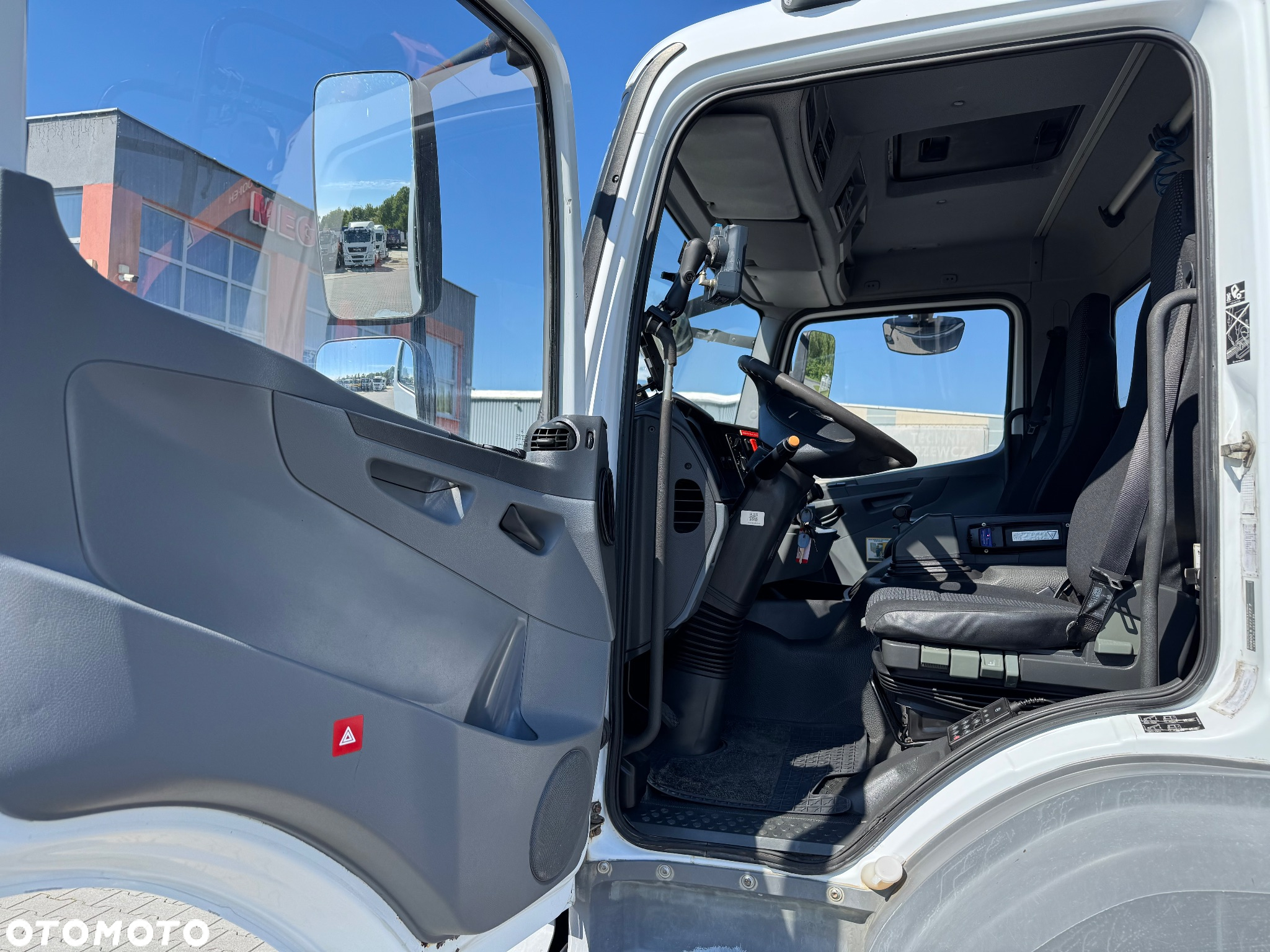 Mercedes-Benz AXOR 2533 6x2 podnoszona/skrętna Dżwig Palfinger Hwytak Rotator - 27