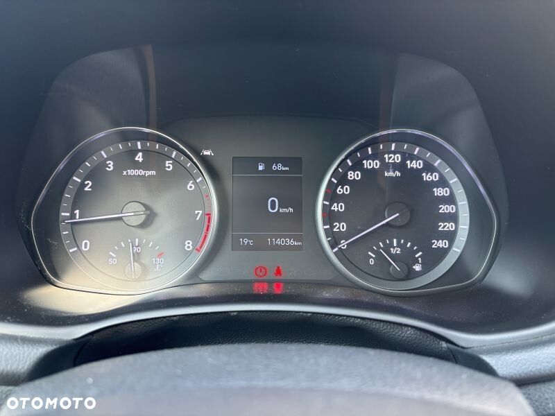 Hyundai i30 1.5 DPI Classic + - 24