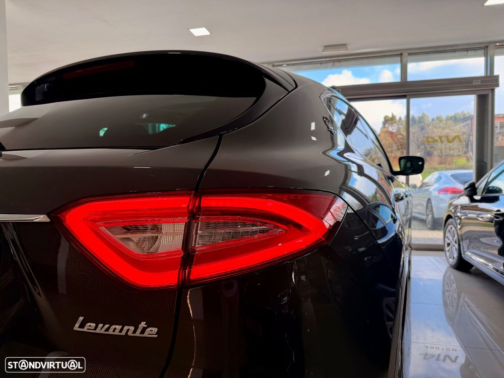 Maserati Levante - 16
