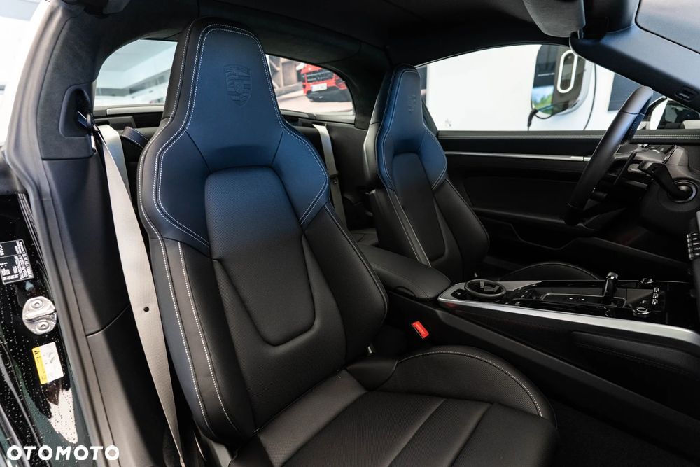 Porsche 911 Targa 4S - 15