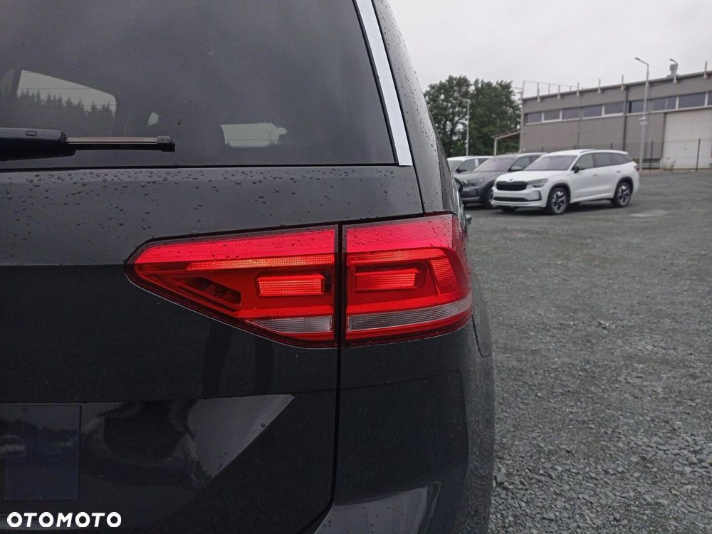 Volkswagen Touran 1.5 TSI EVO Highline DSG - 20