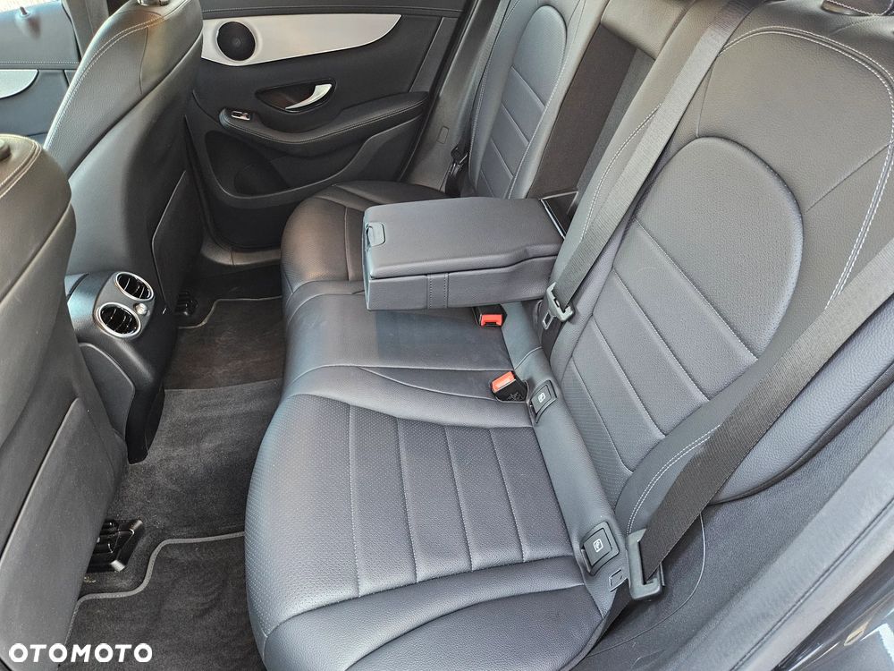 Mercedes-Benz GLC 200 4-Matic - 22