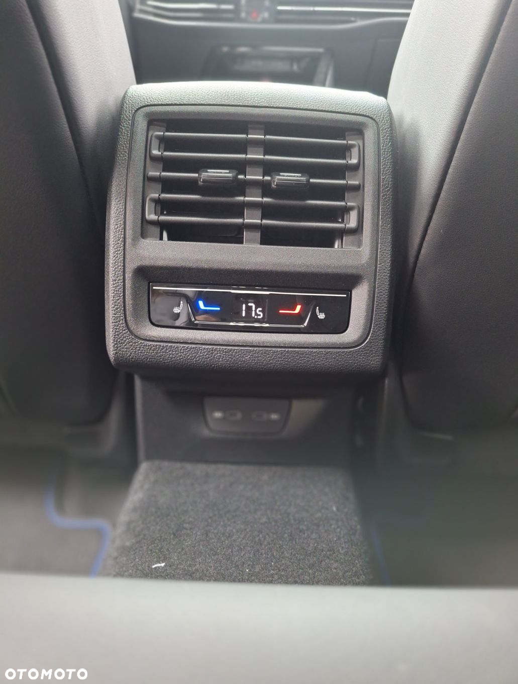 Volkswagen Golf - 38