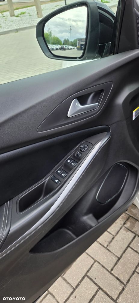 Opel Grandland X 1.2 Start/Stop Design Line - 27