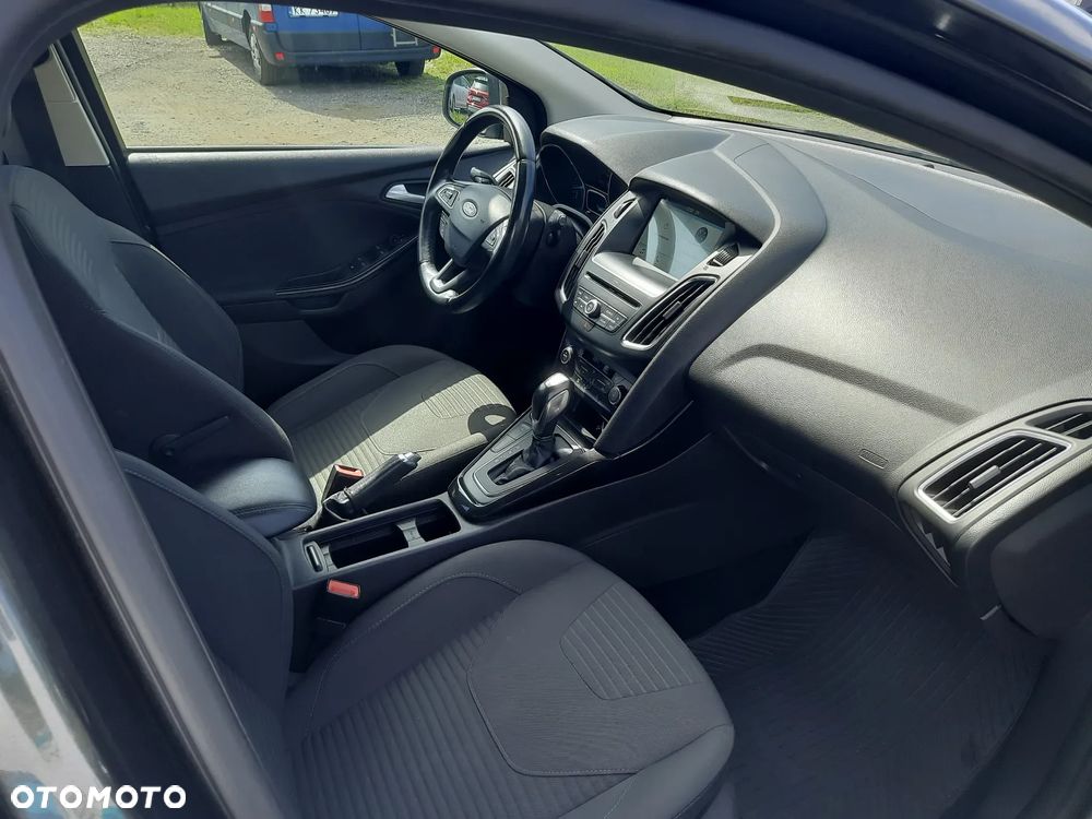 Ford Focus 1.5 EcoBoost Gold X ASS PowerShift - 10
