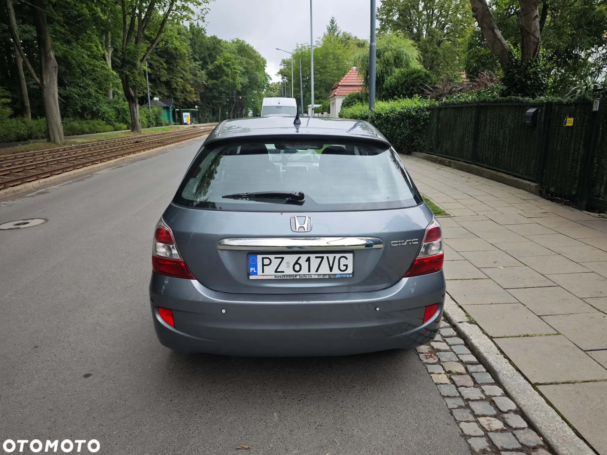 Honda Civic 1.6i ES - 5