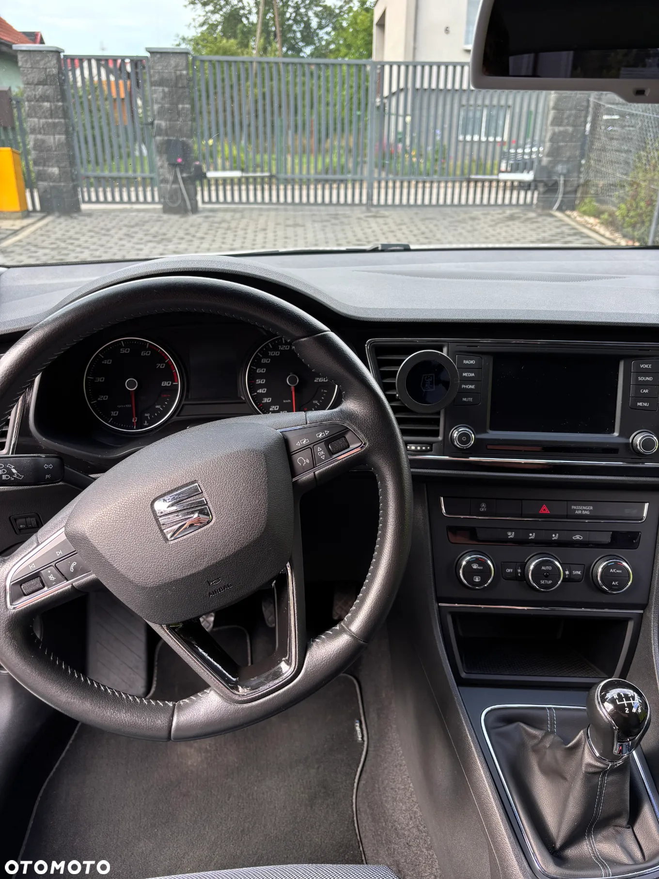 Seat Leon SC 1.2 TSI Start&Stop I-Tech - 11