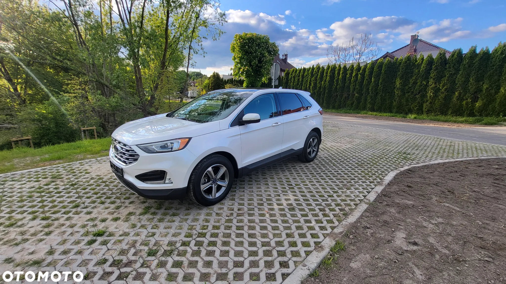Ford Edge - 18