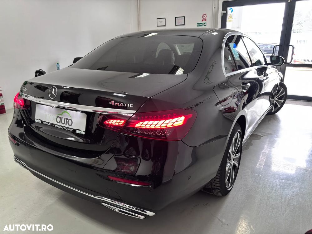 Mercedes-Benz E 300 de 4Matic 9G-TRONIC Avantgarde - 7