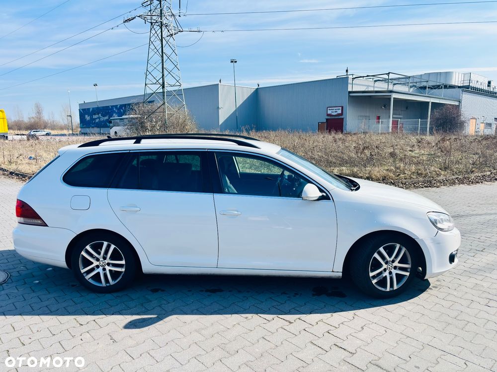 Volkswagen Golf 1.6 TDI DPF Comfortline - 3