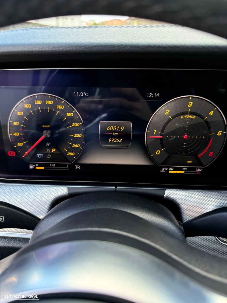 Mercedes-Benz E 220 d AMG - 17