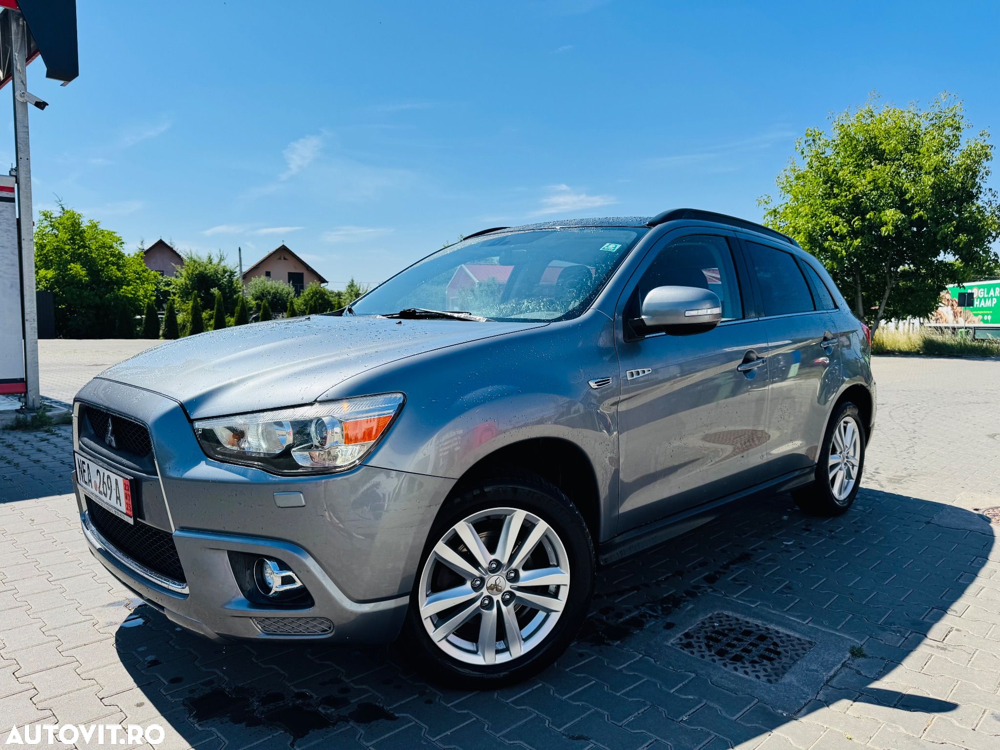 Mitsubishi ASX 1.8 DI-D 4WD Instyle - 1