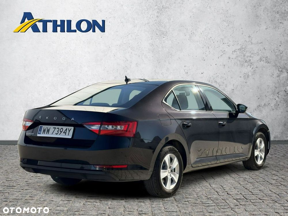 Skoda Superb 1.5 TSI ACT Active DSG - 5