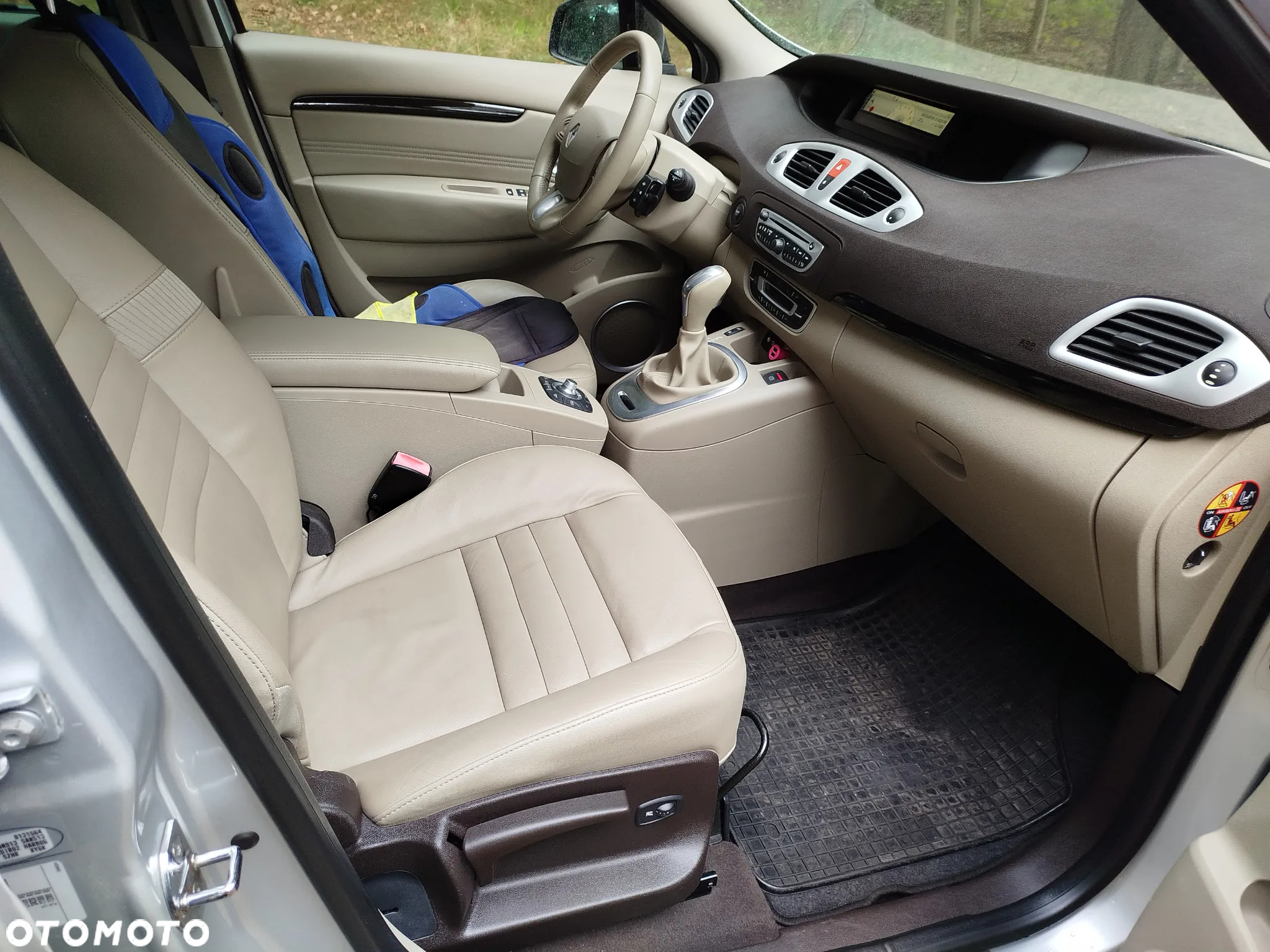 Renault Grand Scenic 2.0 16V 140 CVT Luxe - 21