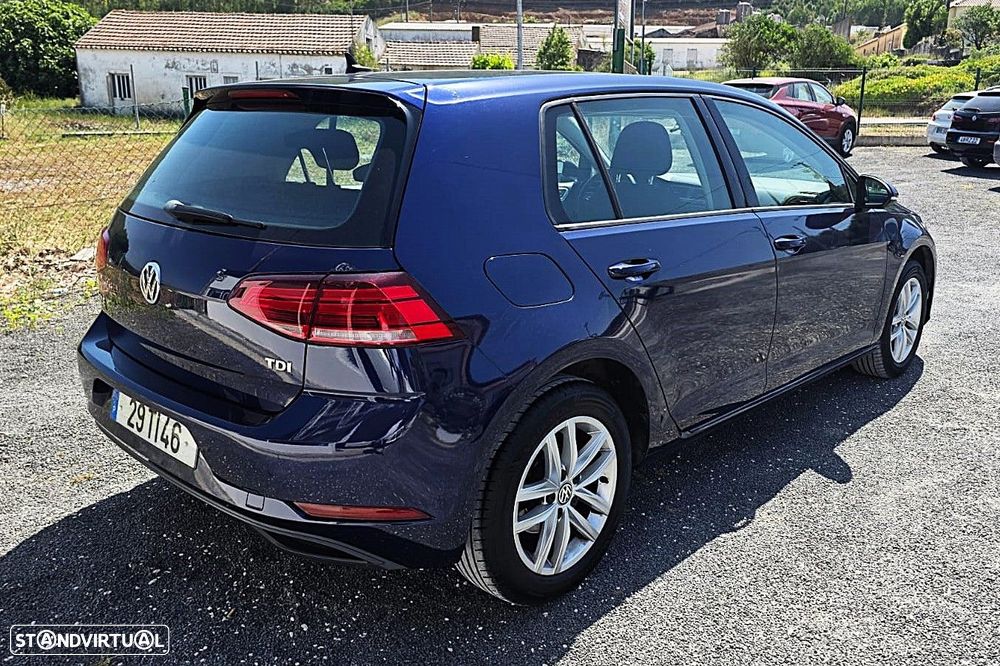 VW Golf 1.6 TDI Confortline - 6