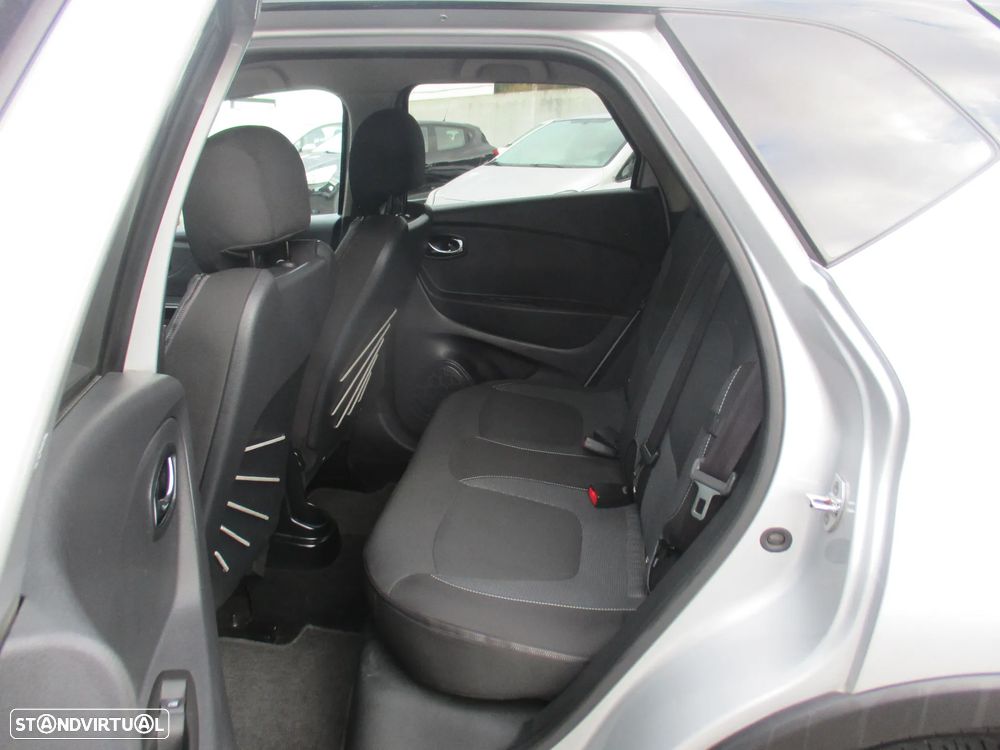 Renault Captur 1.5 dCi Exclusive XMOD - 20