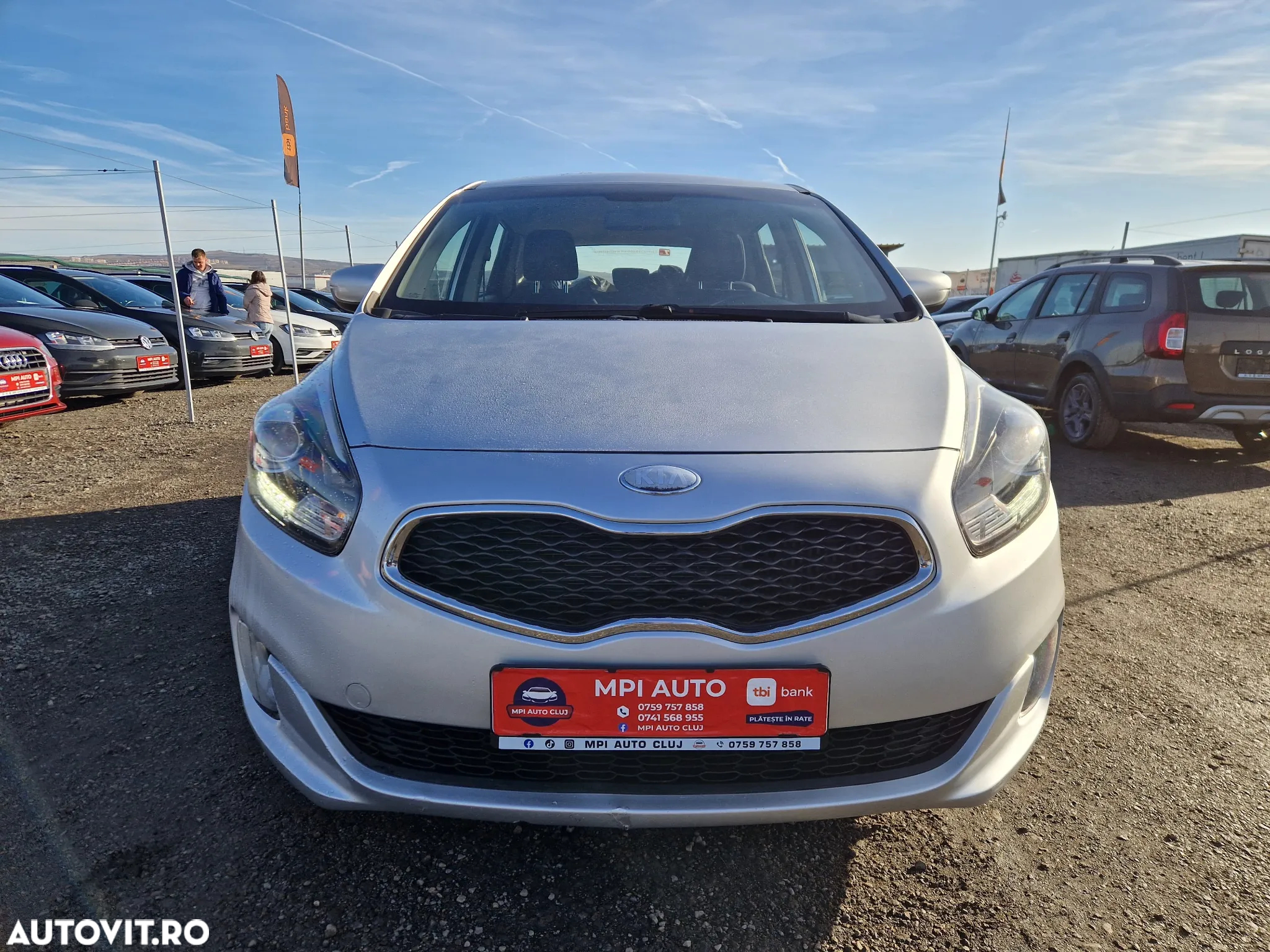 Kia Carens 1.7 CRDi 115 Dream-Team Edition - 10