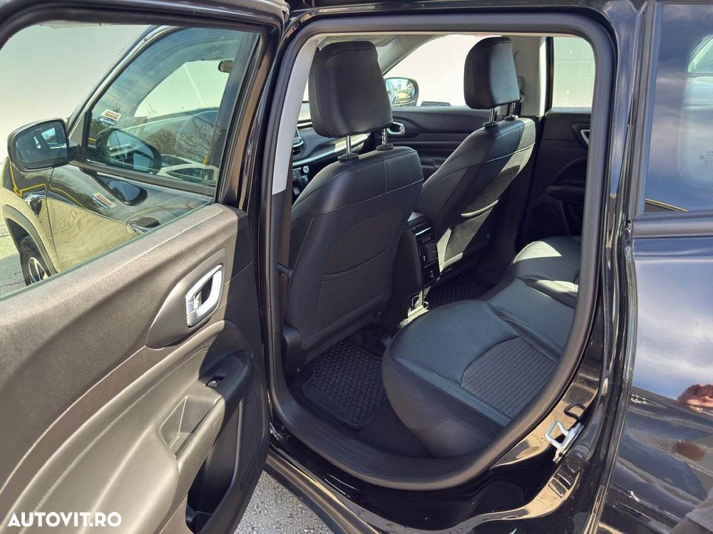 Jeep Compass - 11