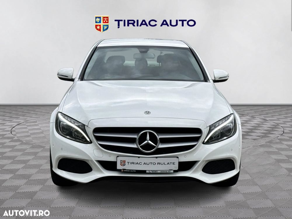 Mercedes-Benz C - 9