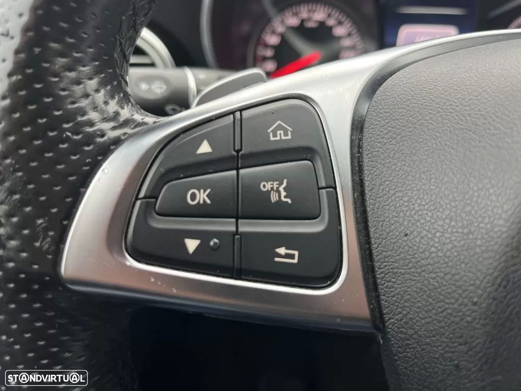 Mercedes-Benz C 350 e T 7G-TRONIC AMG Line - 39