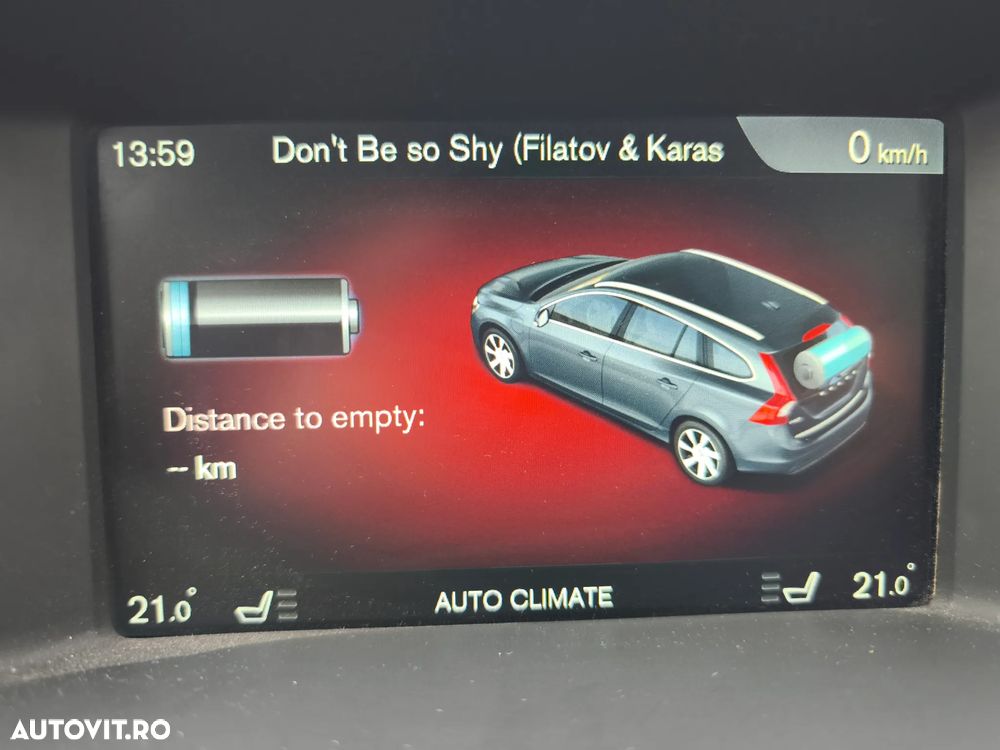 Volvo V60 D6 Plug-In-Hybrid AWD Geartronic Summum - 14