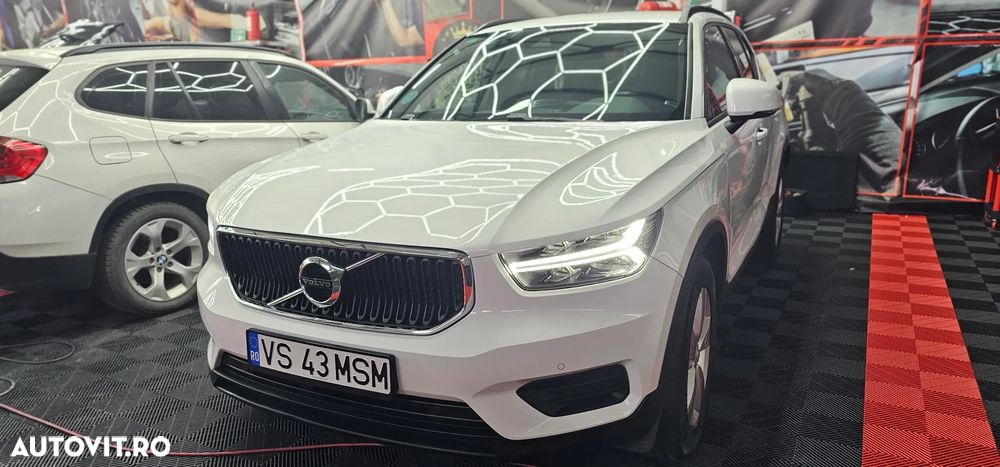 Volvo XC 40 D3 Momentum - 1