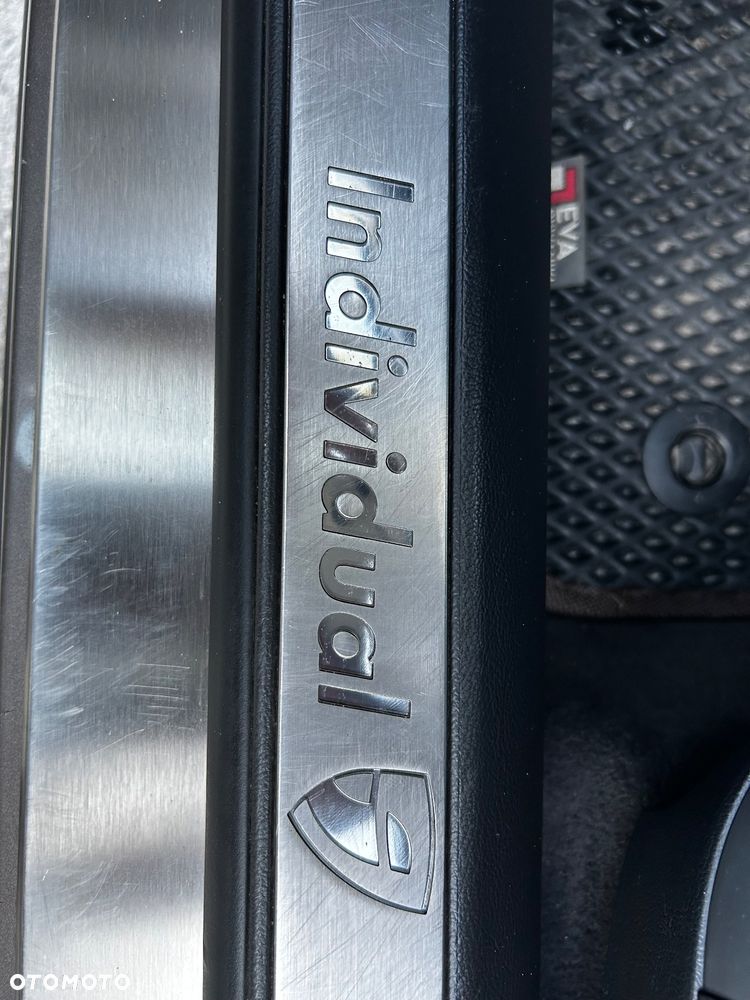 Volkswagen Phaeton 4.2 V8 4MOTION Automatik (5 Sitzer) Edition 6 - 22