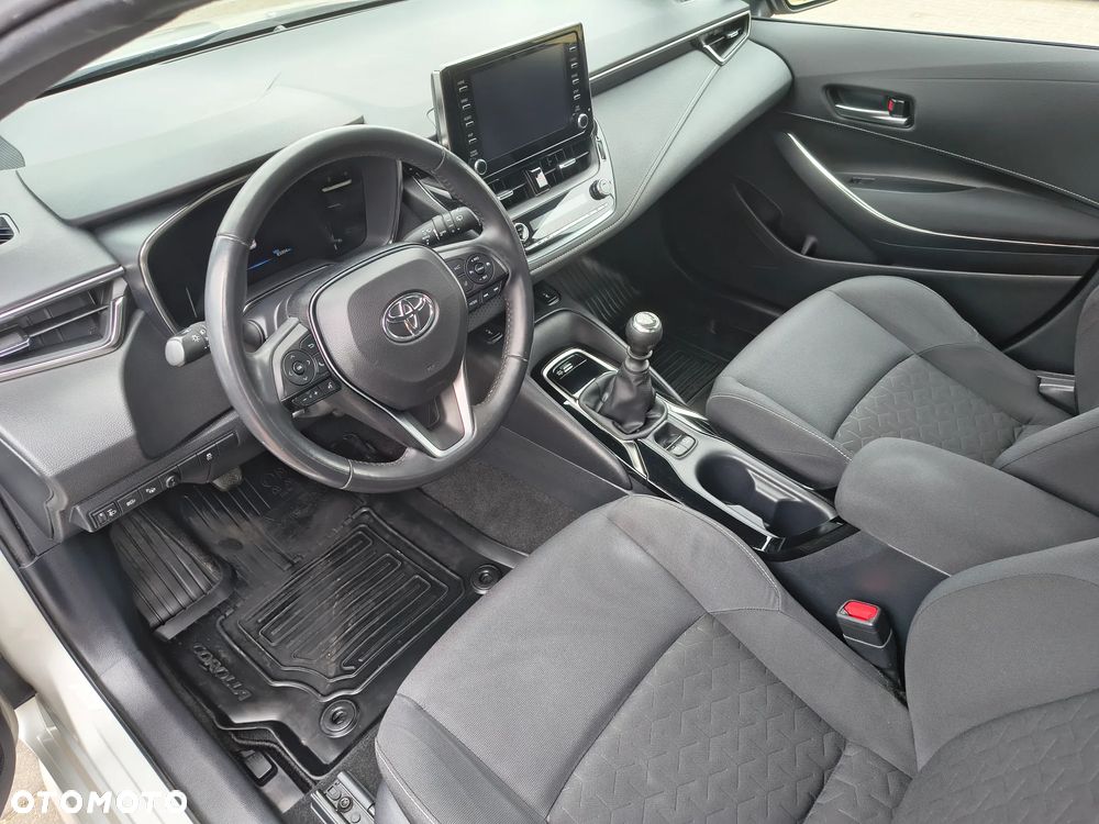 Toyota Corolla - 14
