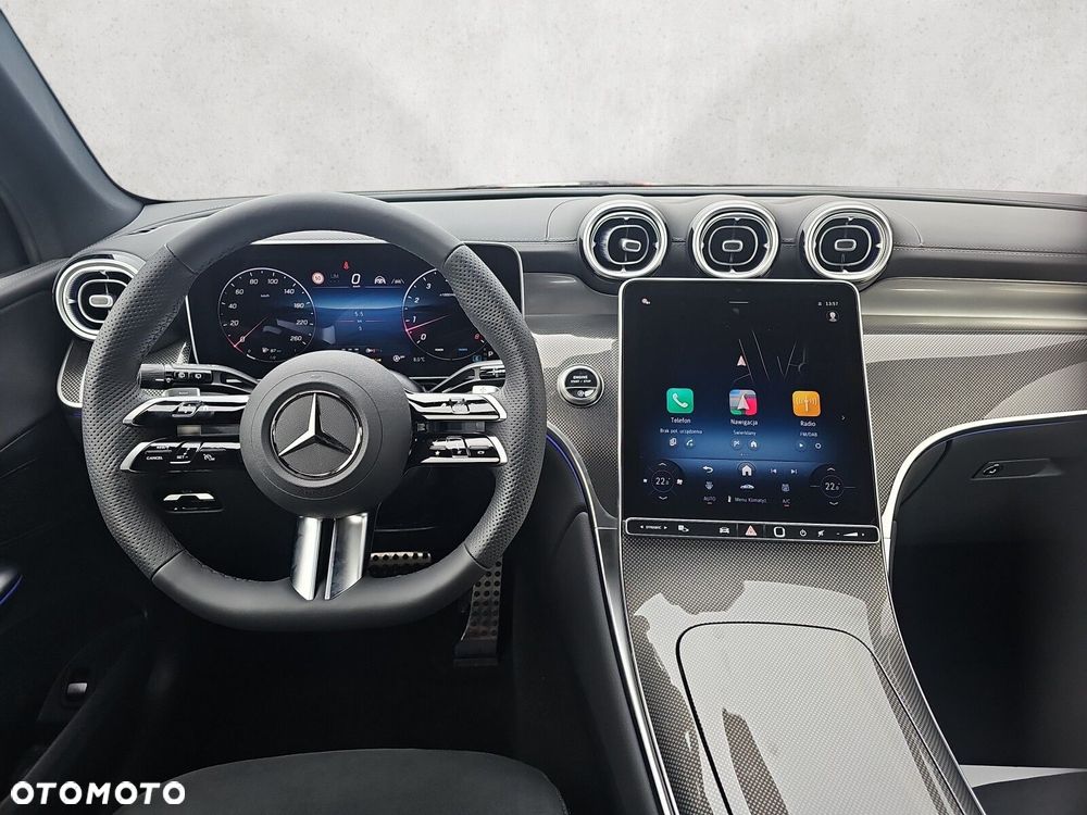 Mercedes-Benz GLC - 13