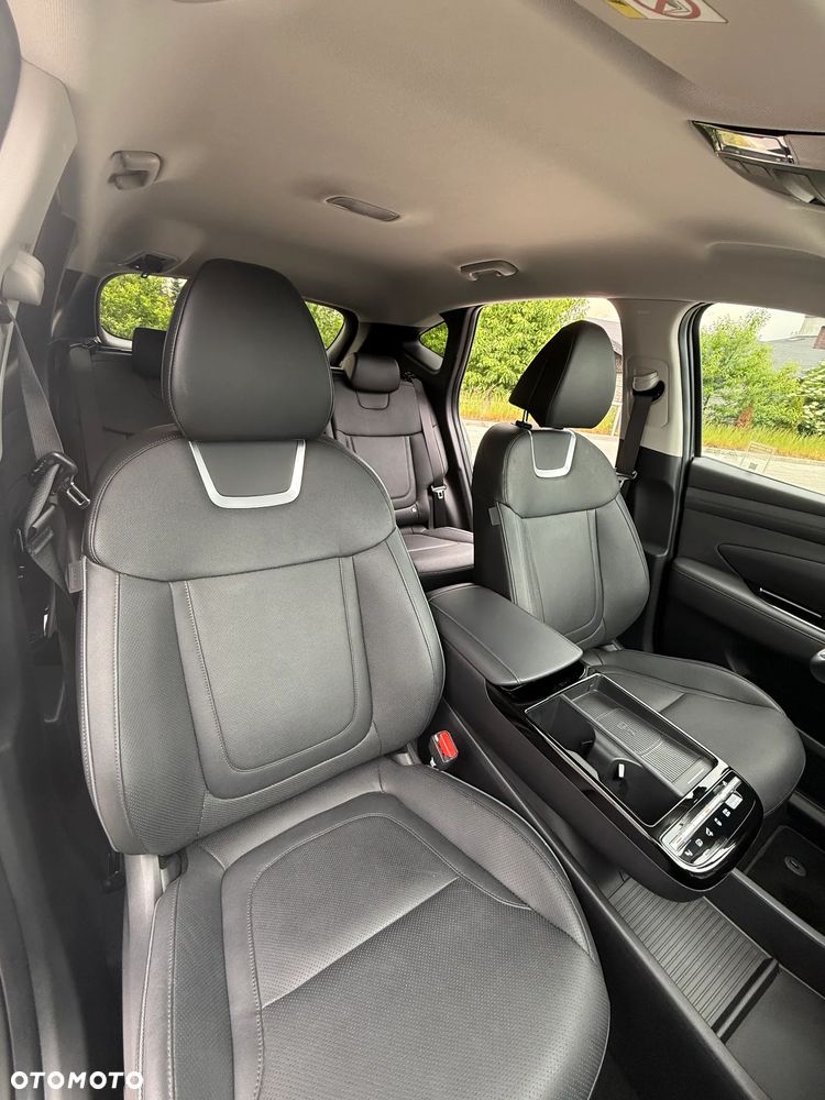 Hyundai Tucson 1.6 T-GDi 48V Platinum 2WD DCT - 14