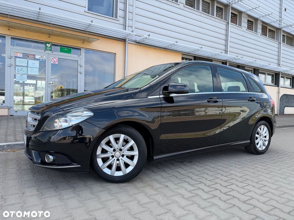 Mercedes-Benz Klasa B 180 d BlueEFFICIENCY Edition - 16
