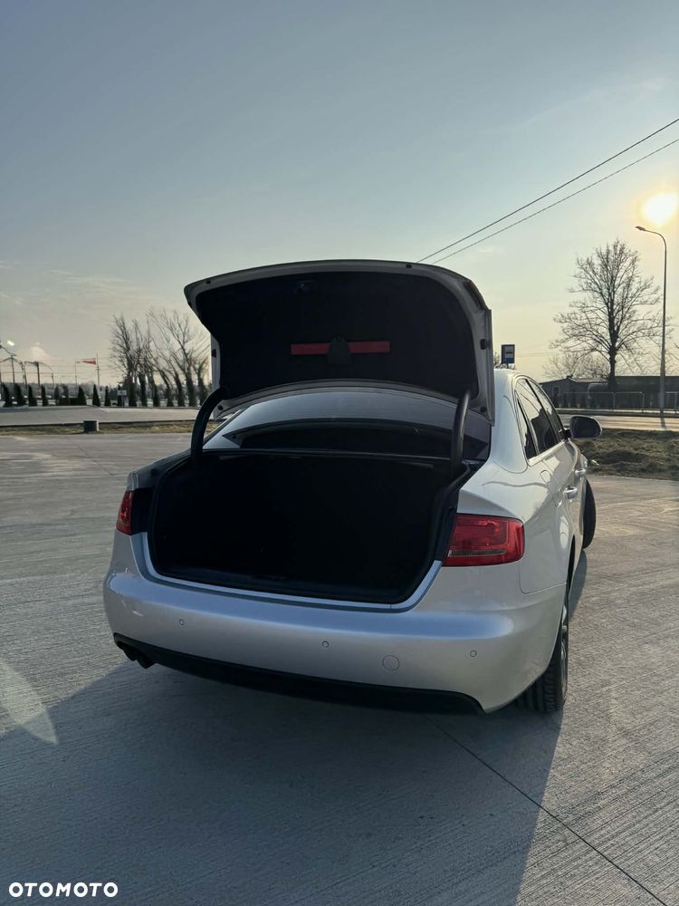 Audi A4 Limousine 2.0 TDI - 5