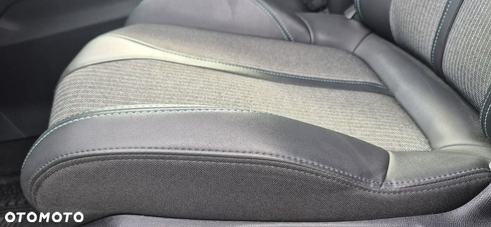 Peugeot 3008 1.2 PureTech Allure Pack S&S EAT8 - 14