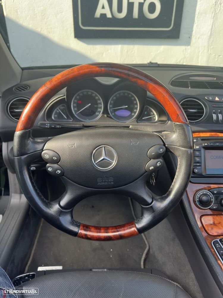 Mercedes-Benz SL 500 Standard - 23