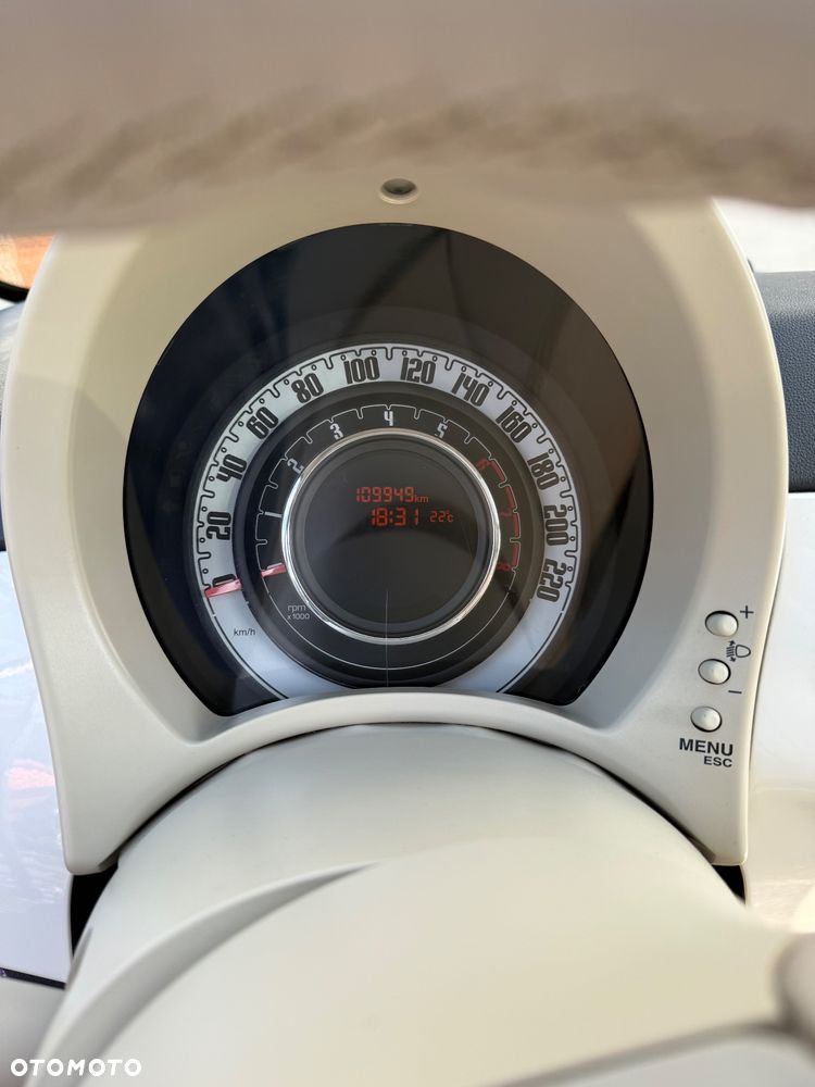 Fiat 500 1.2 8V Lounge - 4