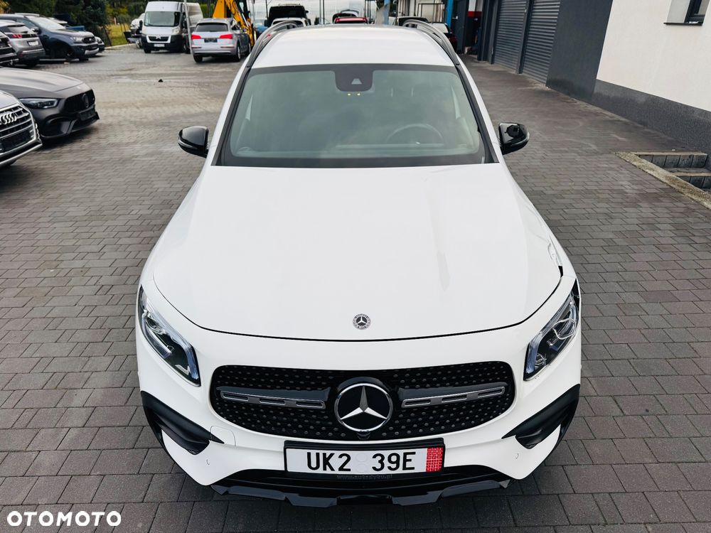 Mercedes-Benz GLB 250 4Matic 8G-DCT AMG Line - 3